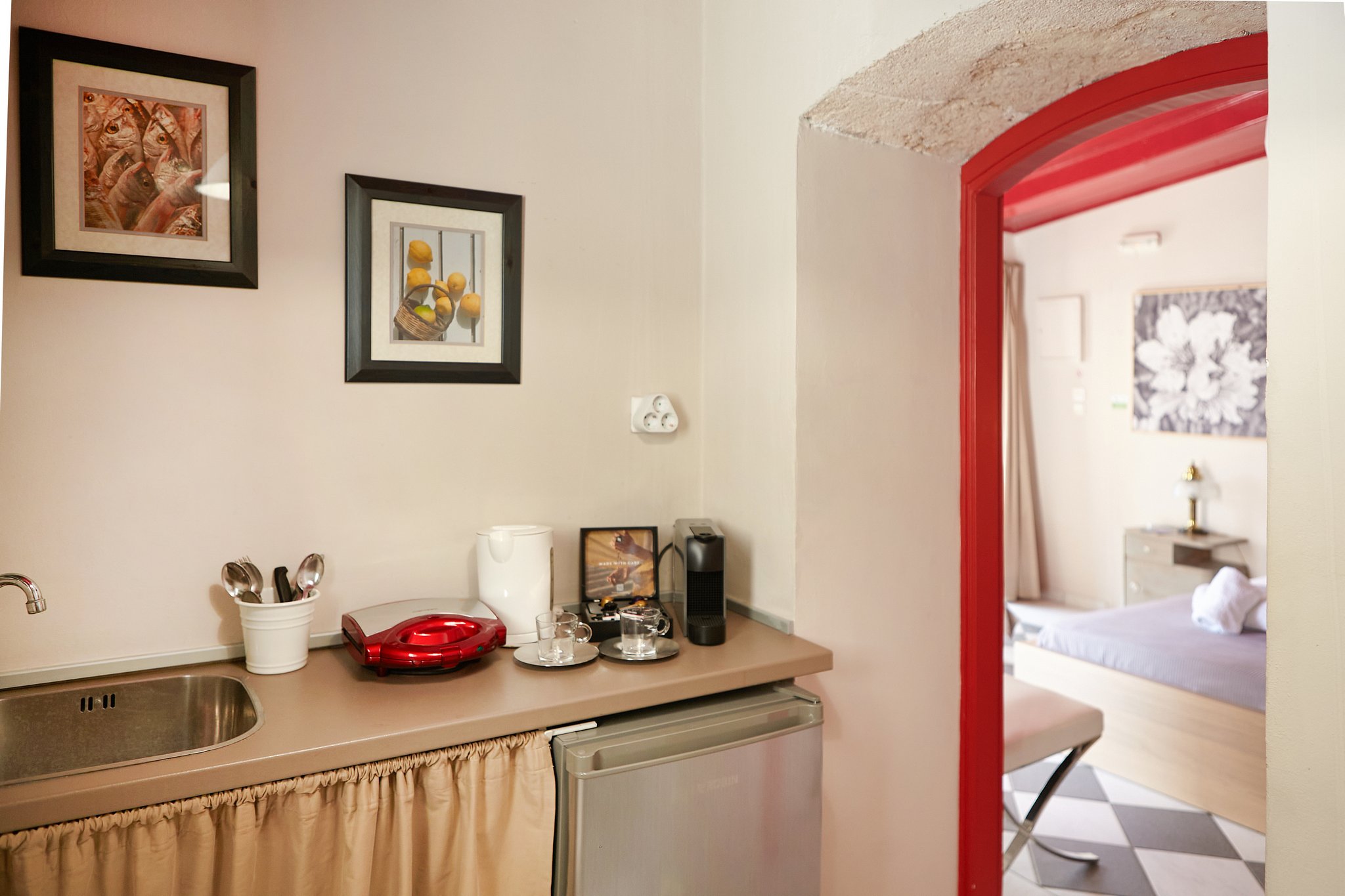 tortuga apartments aegina island greece